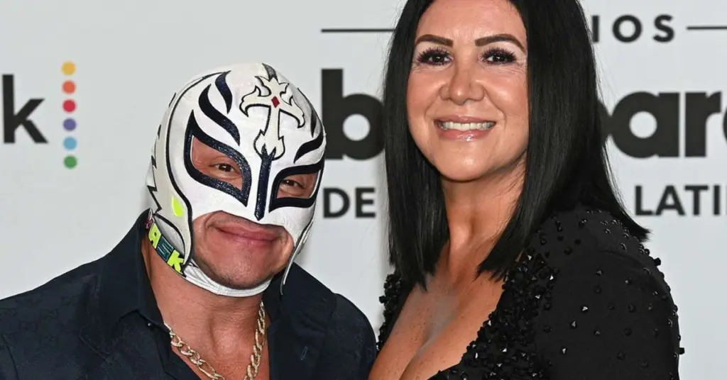 Rey Mysterio wife